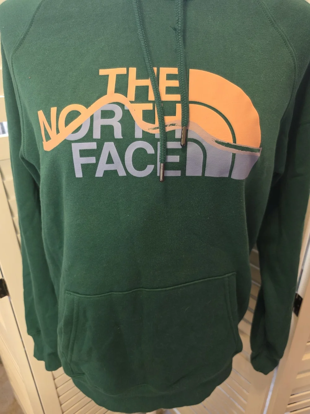 The North Face Men's Green Logo Hoodie 1462 PIT TO PIT 20 SMALL